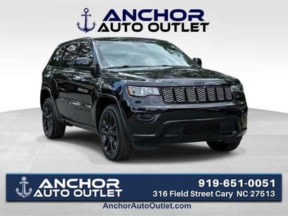 Used 2017 Jeep Grand Cherokee Altitude