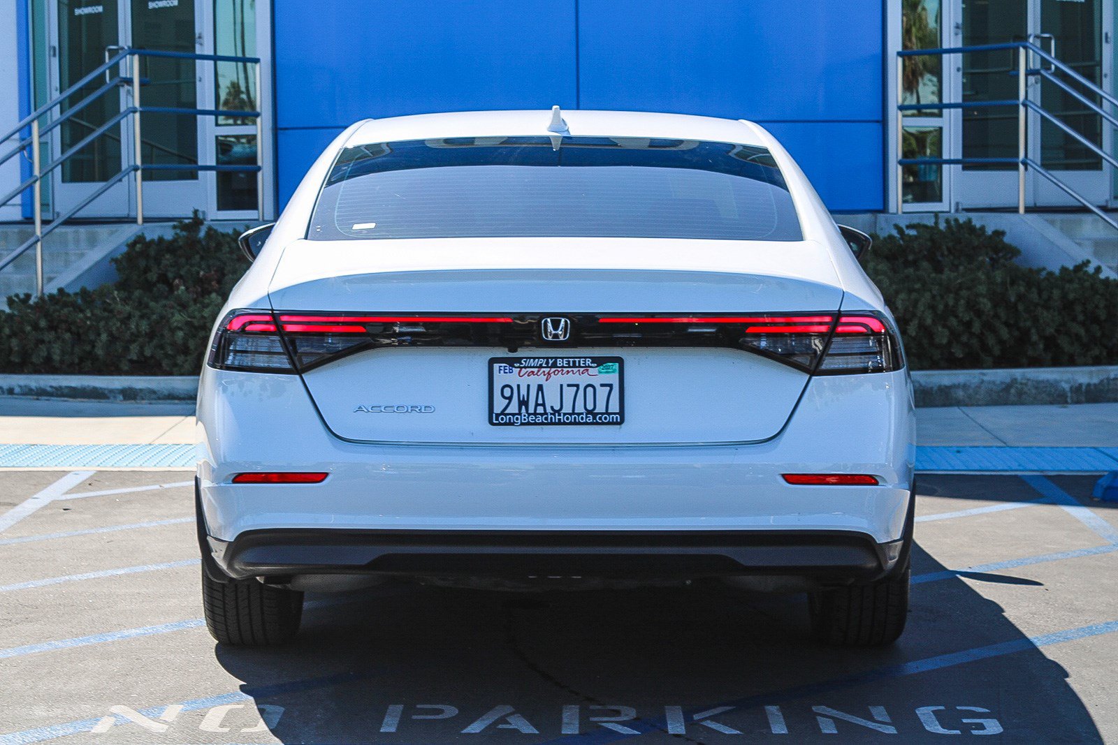 Used 2024 Honda Accord EX image 8