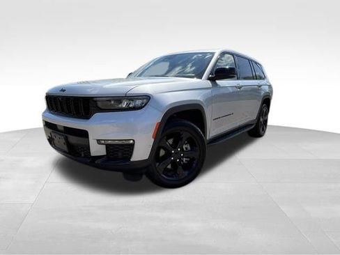 Used 2024 Jeep Grand Cherokee L Limited w/ Luxury Tech Group II AWD/4WD image 1