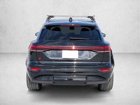Used 2025 Audi SQ6 e-tron Premium Plus AWD/4WD image 6
