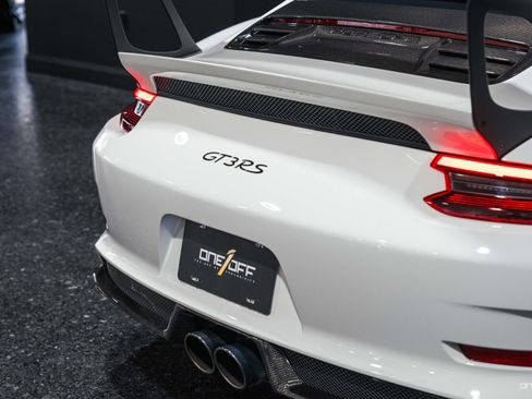 Used 2019 Porsche 911 GT3 RS image 21