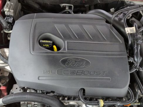 Used 2018 Ford Fusion SE w/ Equipment Group 201A image 15