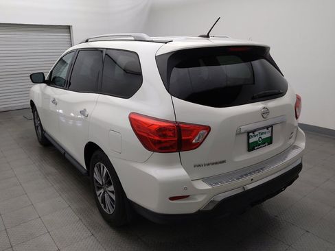 Used 2017 Nissan Pathfinder SV w/ Trailer Tow Package AWD/4WD image 5