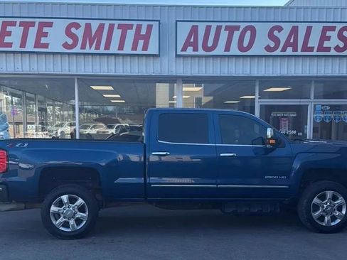 Used 2018 Chevrolet Silverado 2500 LTZ w/ Duramax Plus Package image 5