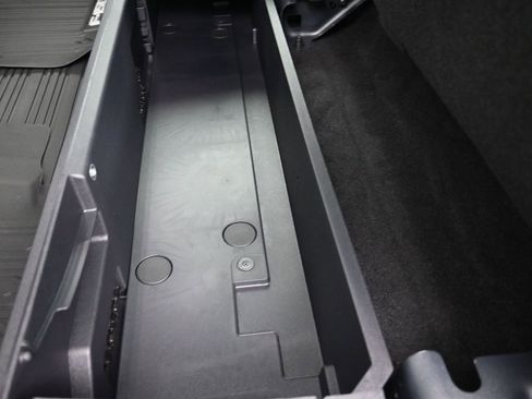 New 2025 Ford F150 Lariat w/ Equipment Group 502A High image 34