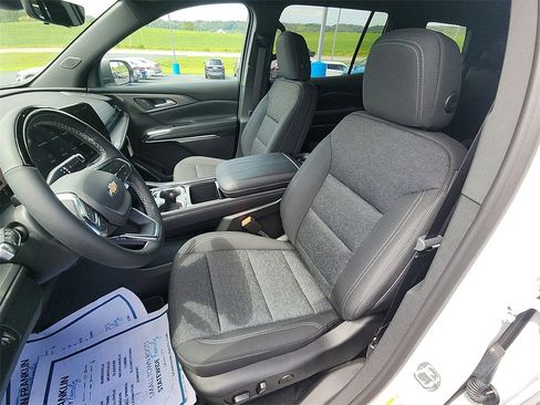 New 2026 Chevrolet Traverse LT w/ Enhanced Driving Package image 11