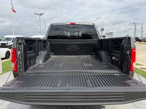 Used 2016 Ford F150 XLT w/ Equipment Group 302A Luxury image 7