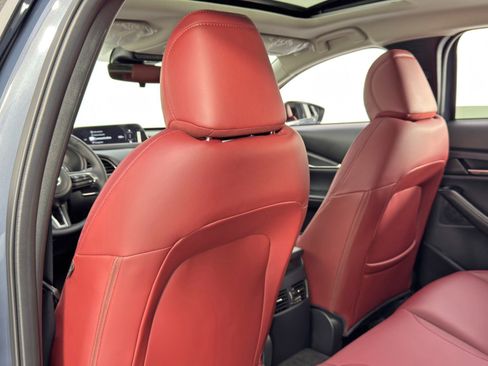 Used 2025 MAZDA CX-30 AWD 2.5 S w/ Preferred Package image 35