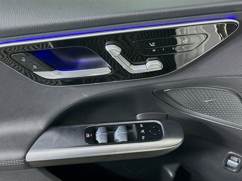 Used 2024 Mercedes-Benz C 300 Sedan image 15