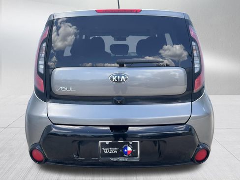 Used 2016 Kia Soul + FWD image 7