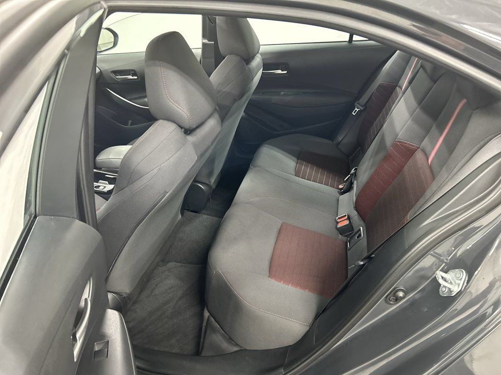 Used 2024 Toyota Corolla SE w/ SE Premium Package FWD image 20