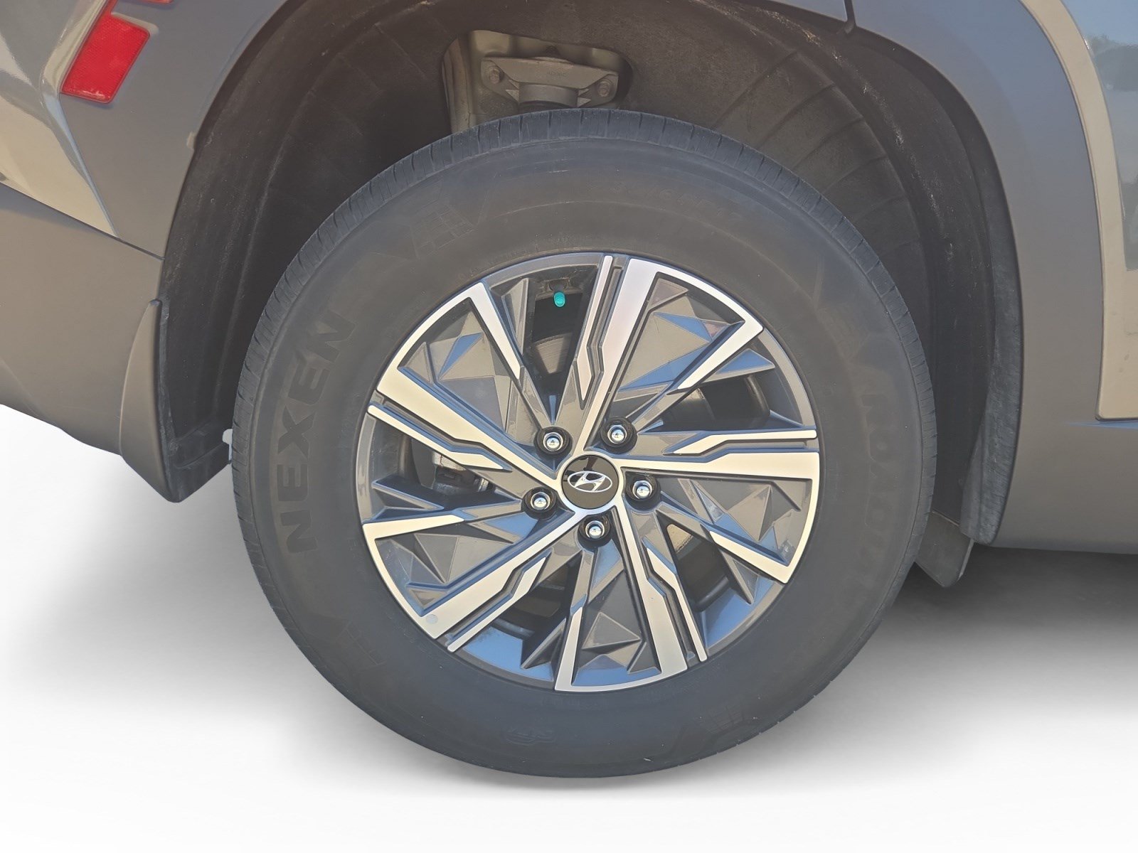 Certified 2024 Hyundai Tucson Blue AWD/4WD image 17