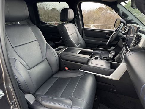 Used 2025 Toyota Tundra Platinum image 29