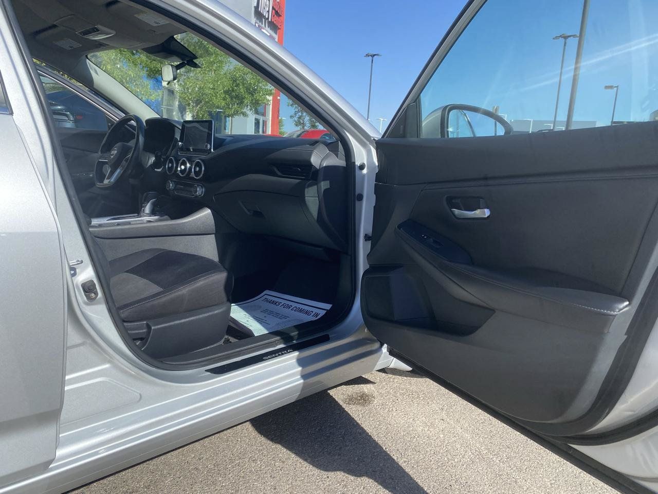 Used 2021 Nissan Sentra SV FWD image 12