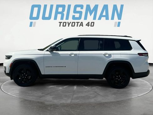 Used 2023 Jeep Grand Cherokee L Limited w/ Black Appearance Package RWD image 4