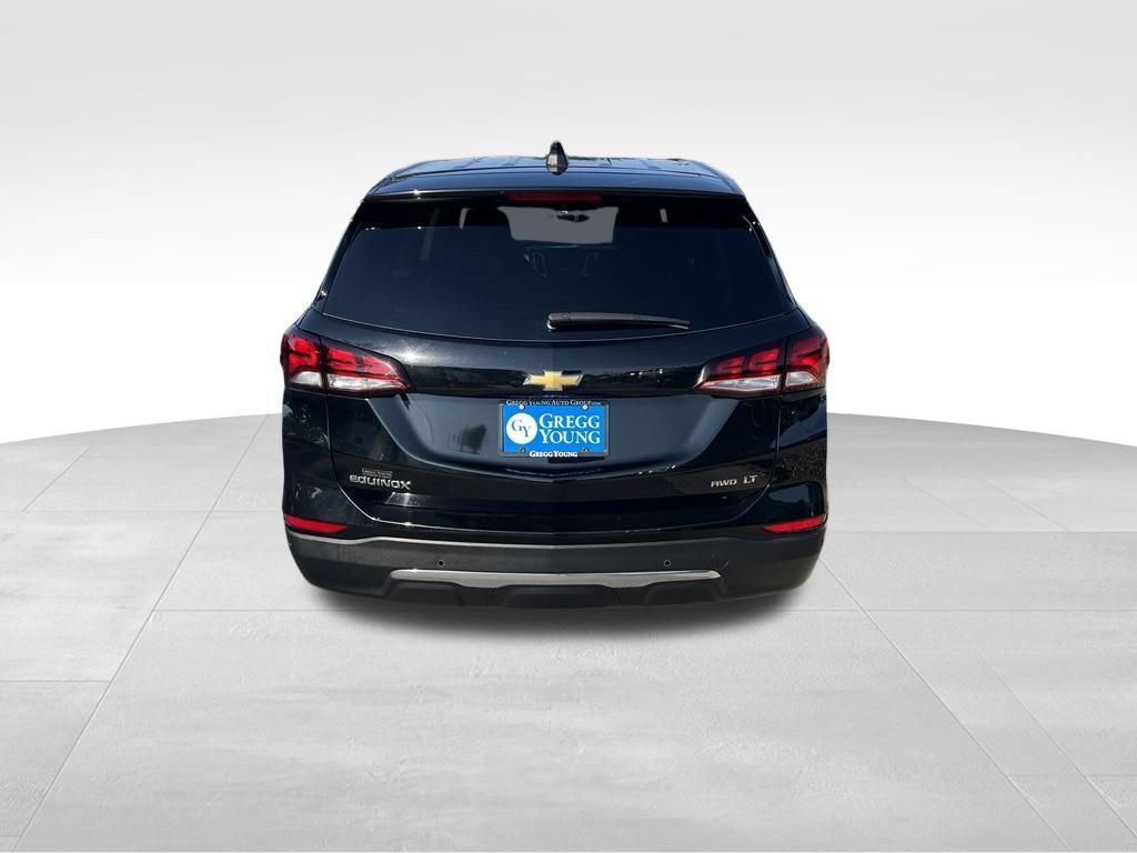 Used 2024 Chevrolet Equinox LT AWD/4WD image 5