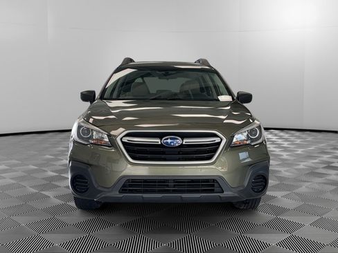 Used 2018 Subaru Outback 2.5i AWD/4WD image 3