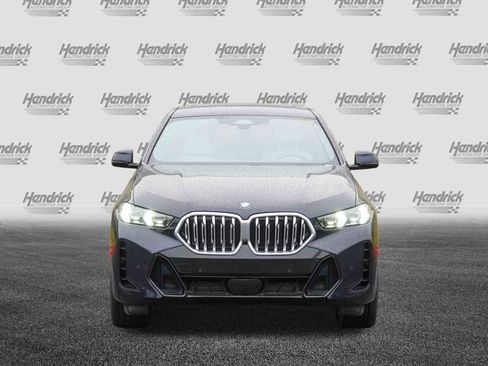 Certified 2025 BMW X6 xDrive40i w/ Climate Comfort Package image 3