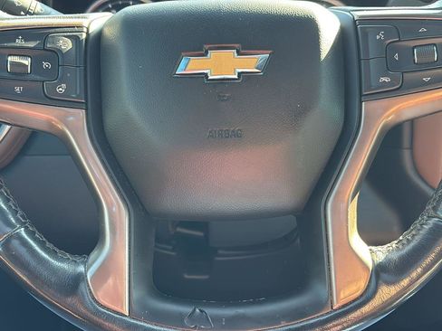 Used 2021 Chevrolet Silverado 1500 High Country w/ Technology Package image 27