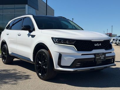 Used 2022 Kia Sorento SX
