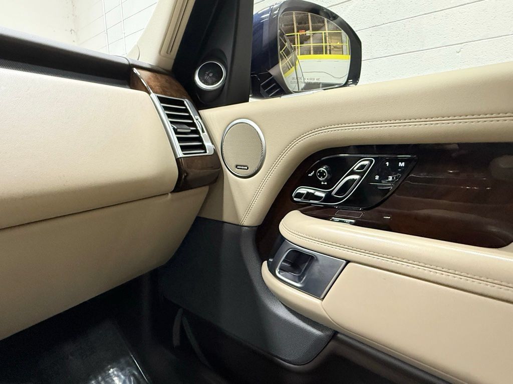 Used 2021 Land Rover Range Rover Westminster Edition AWD/4WD image 34