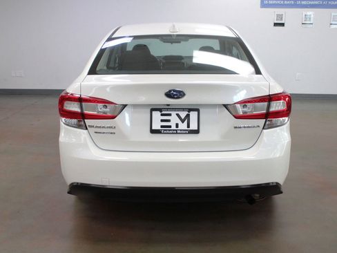 Used 2023 Subaru Impreza 2.0i Premium image 7
