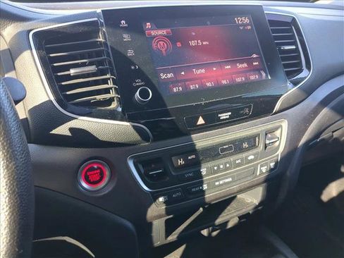 Used 2021 Honda Ridgeline Sport image 24