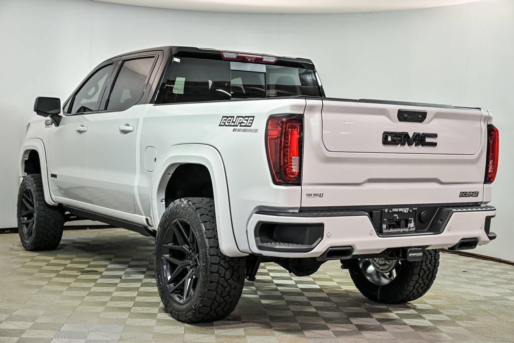 New 2026 GMC Sierra 1500 AT4 w/ Technology Package AWD/4WD image 4