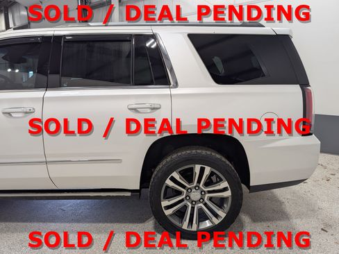 Used 2018 GMC Yukon Denali w/ Denali Ultimate Package AWD/4WD image 8