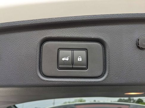 New 2025 Nissan Pathfinder Rock Creek image 14