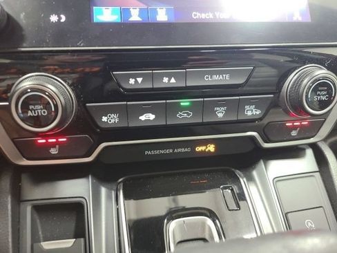 Certified 2022 Honda CR-V EX image 33