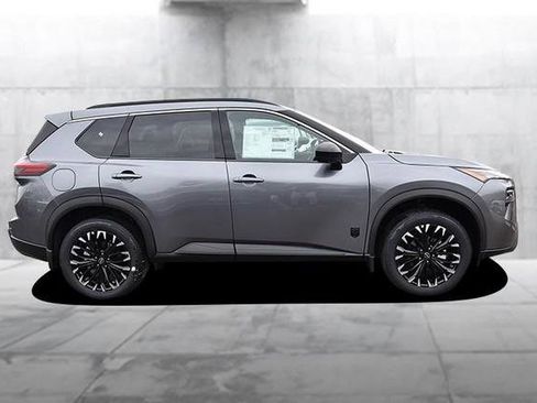 New 2026 Nissan Rogue SV image 5