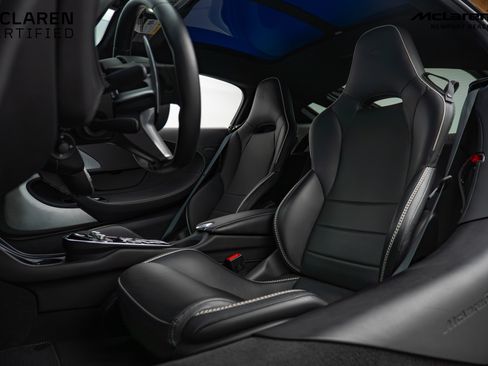 Used 2022 McLaren GT image 23