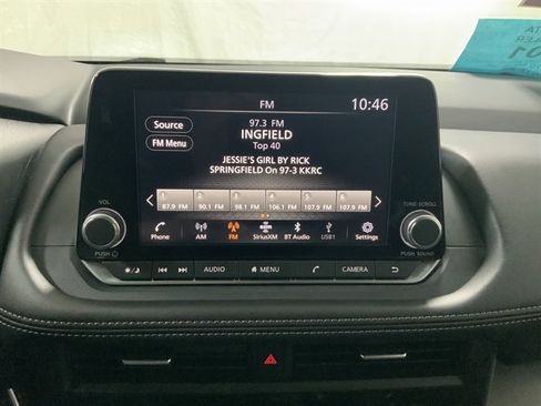 Used 2024 Nissan Rogue SV image 22