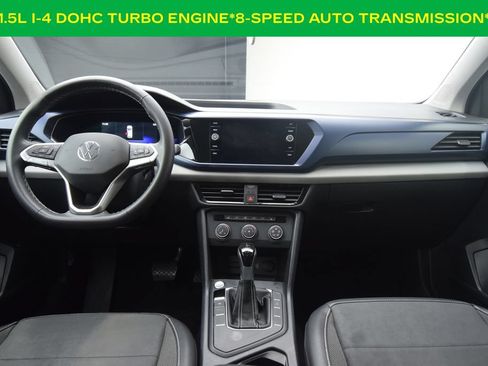 Used 2022 Volkswagen Taos SE FWD image 4