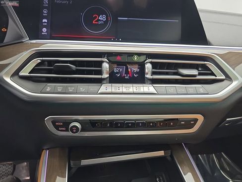 Used 2020 BMW X5 xDrive40i w/ Executive Package image 37