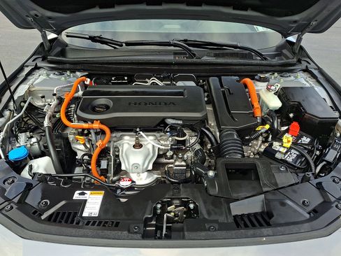 Used 2025 Honda Accord Sport image 30