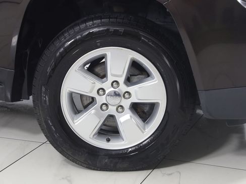 Used 2014 Jeep Compass Sport w/ Power Value Group FWD image 10
