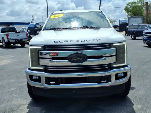 Used 2018 Ford F350 Lariat w/ Lariat Ultimate Package AWD/4WD image 8