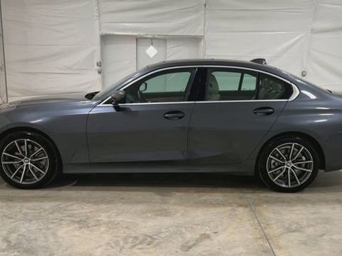 Used 2020 BMW 330i xDrive Sedan w/ Premium Package image 5