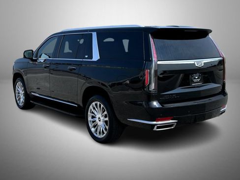Used 2023 Cadillac Escalade ESV Premium Luxury AWD/4WD image 7