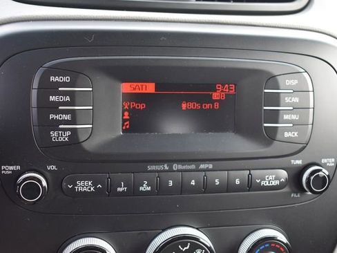 Used 2015 Kia Soul image 26