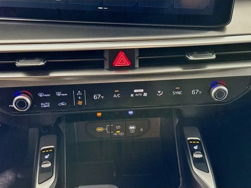 New 2026 Kia Sorento S image 17