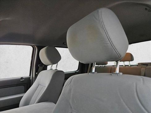 Used 2014 Ford F150 XLT w/ XLT Chrome Package RWD image 12