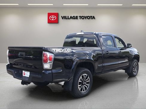 Certified 2023 Toyota Tacoma TRD Sport AWD/4WD image 5