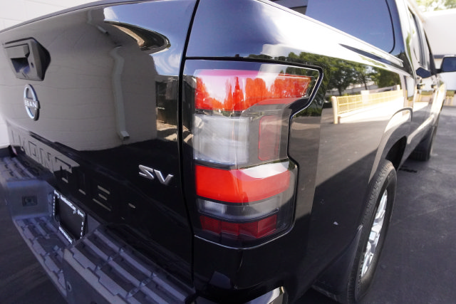 Used 2023 Nissan Frontier SV w/ SV Convenience Package RWD image 33