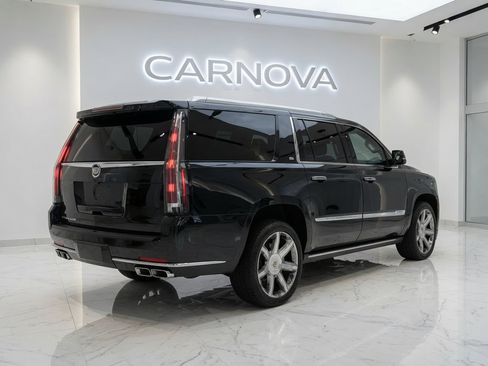 Used 2015 Cadillac Escalade ESV Premium AWD/4WD image 13