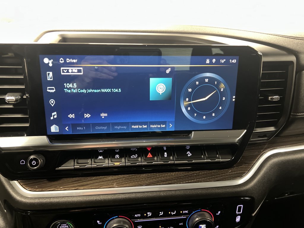 Certified 2022 Chevrolet Silverado 1500 RST AWD/4WD image 22