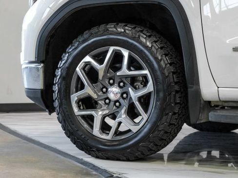 Used 2022 GMC Sierra 1500 SLT AWD/4WD image 72