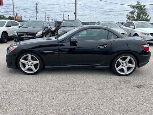 Used 2012 Mercedes-Benz SLK 350 image 2